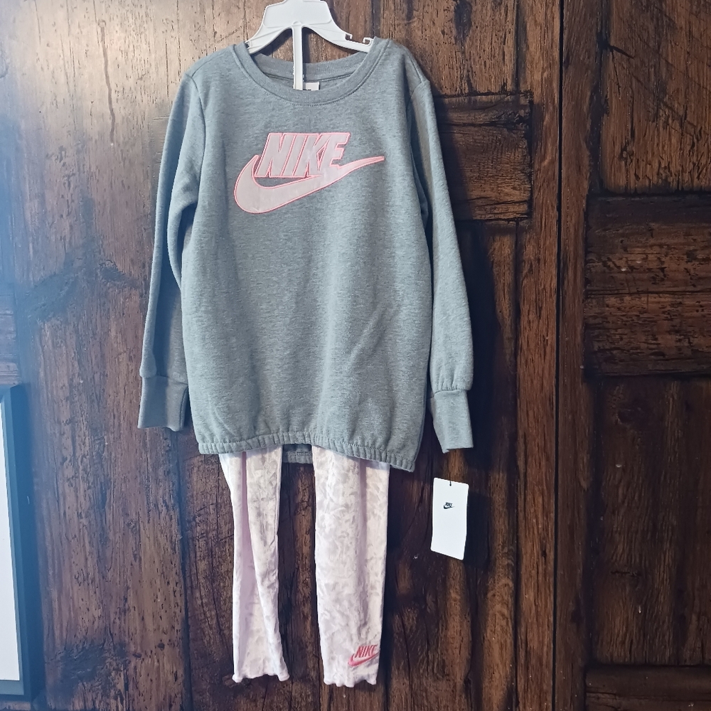 Girls Nike Set